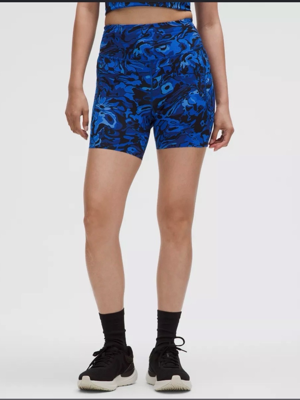 Lululemon fast and free 6inch shorts size 6
